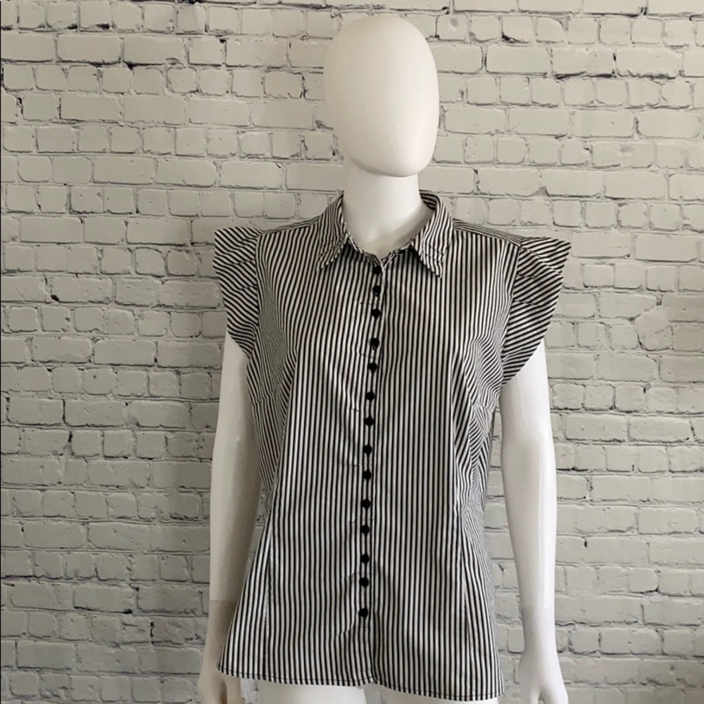 Worthington Black & White Striped Button Down Top